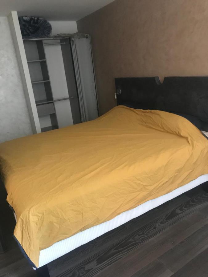 Ferienwohnung F3 Bord De Loire Complet Decize Exterior foto